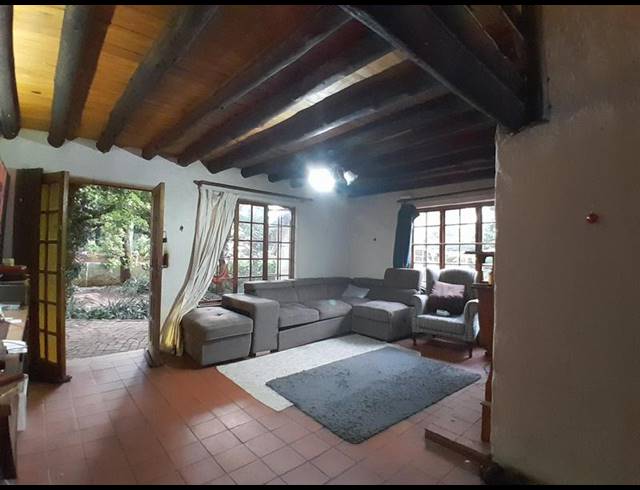 3 BEDROOM HOUSE FOR SALE IN ROOIHUISKRAAL NORTH